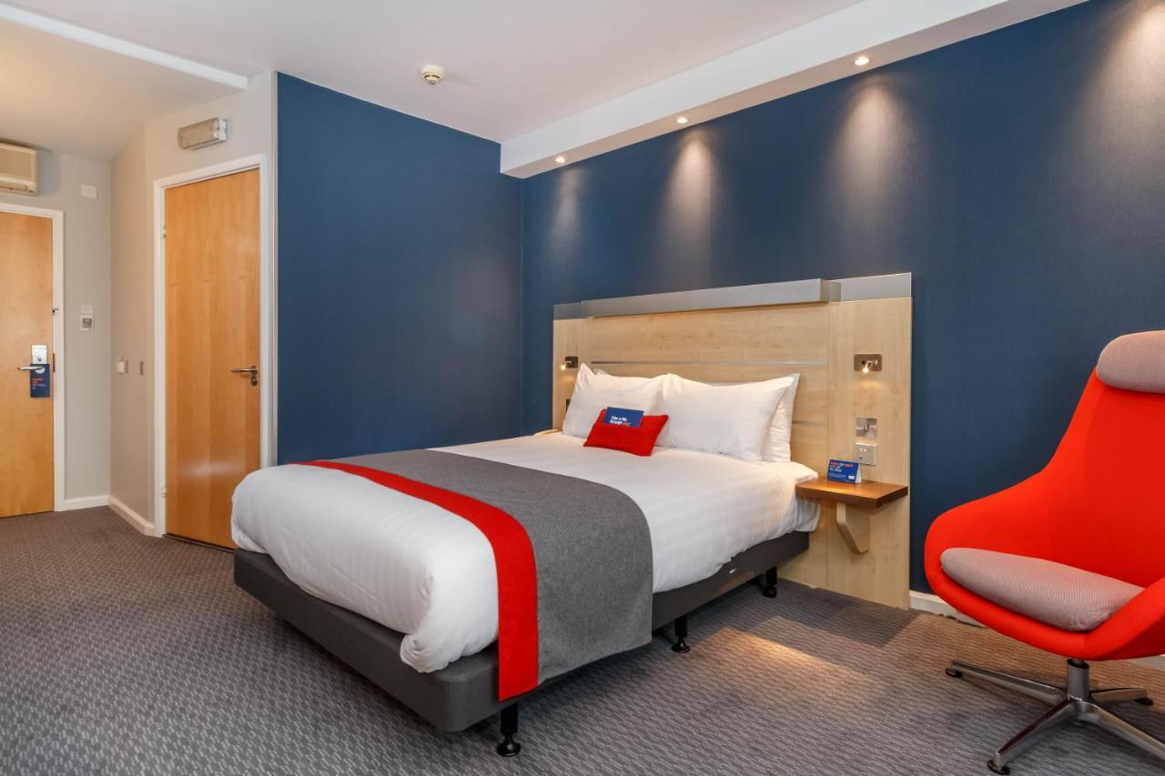 Express M6, J10 By Ihg 3* Walsall